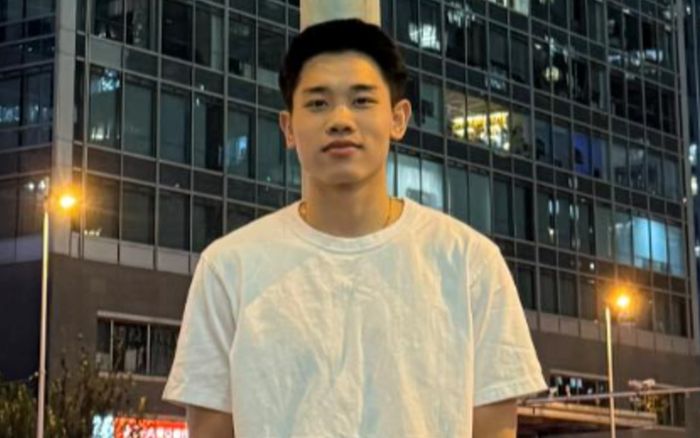 Chiếc túi 32 triệu của Đình Bắc