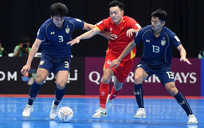 Việt Nam thua Thái Lan ở giải châu Á