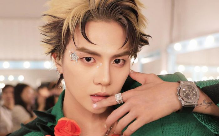 Chiếc đồng hồ hơn 500 triệu của người trong tim Hòa Minzy