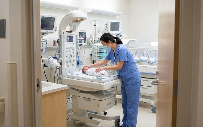 Trung Quốc miễn phí chi phí y tế sinh con