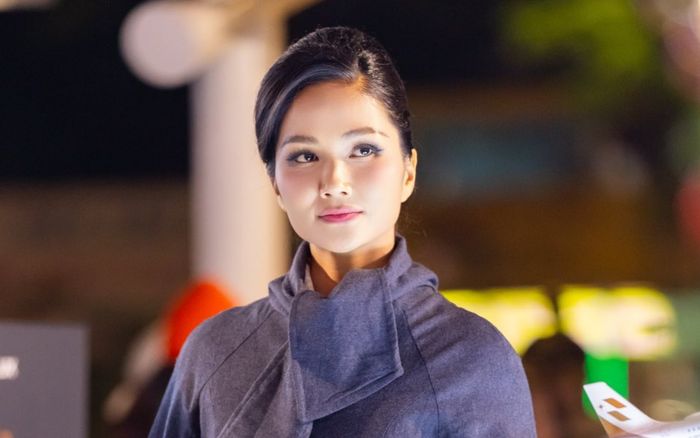 Thành tựu đặc biệt của H'Hen Niê trong năm qua