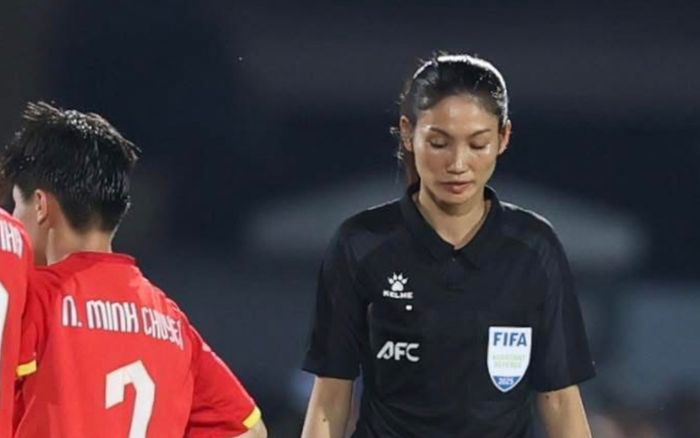 Tin chiều 4/1: Kết thúc với nữ trọng tài Lào