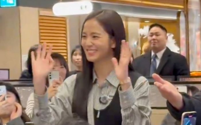 Jisoo (BLACKPINK) mời 103 người đến chung vui trong ngày đặc biệt, cái kết gây ngỡ ngàng