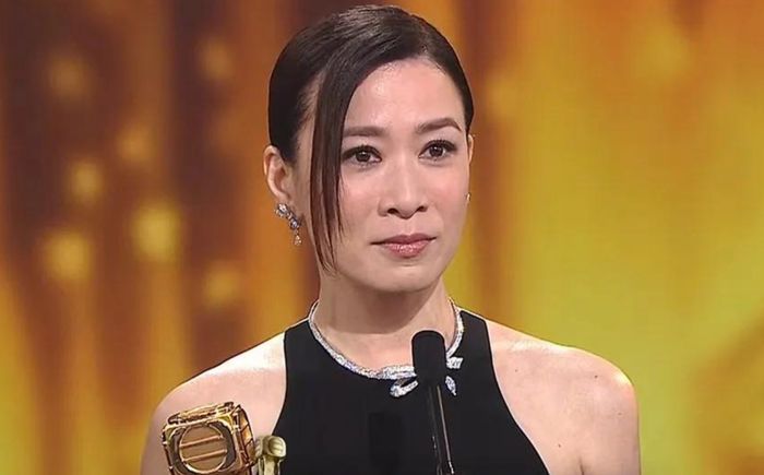 Xa Thi Mạn lập kỷ lục Thị Hậu lần thứ 4, khẳng định vị thế 'nữ hoàng' của TVB