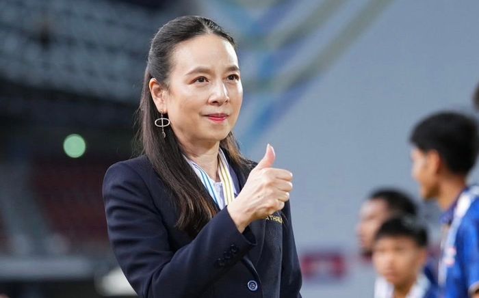 Madam Pang chơi lớn khiến Malaysia mất HLV thắng tuyển Việt Nam