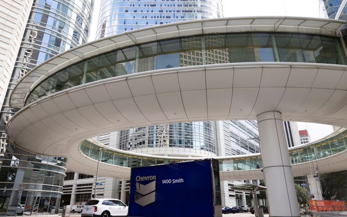 Cổ phiếu dầu khí Mỹ tăng mạnh sau tín hiệu có thể tiếp cận trữ lượng dầu Venezuela từ ông Trump