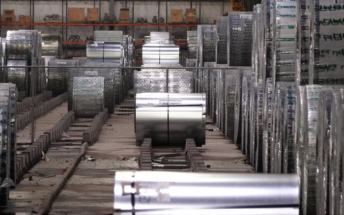 Ngành sản xuất Mỹ suy giảm tháng thứ 10 liên tiếp, chịu sức ép lớn từ thuế nhập khẩu