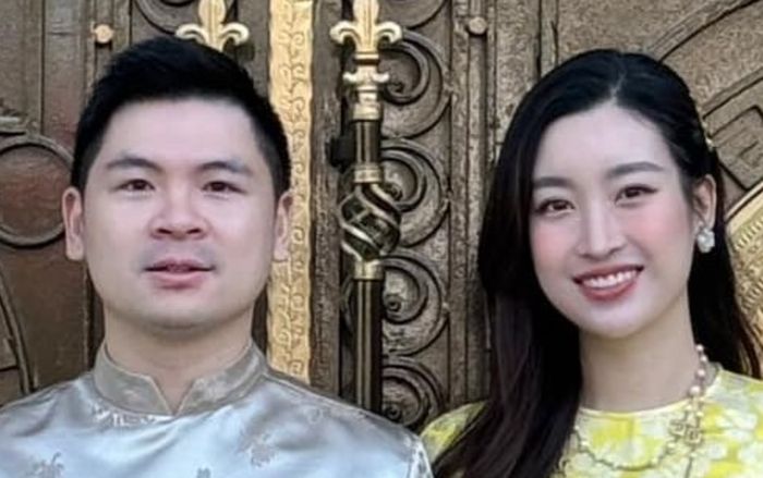 Lựa chọn xe sang của vợ chồng con trai bầu Hiển