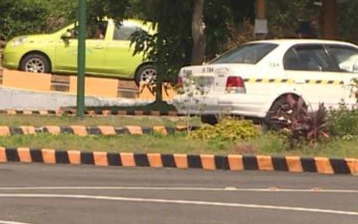 Thi trượt bằng lái xe 4 lần, cụ bà 79 tuổi phải hầu tòa vì một hành động