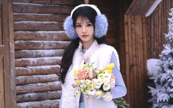 Bất ngờ với danh tính nữ diễn viên 'vượt mặt' Lưu Diệc Phi