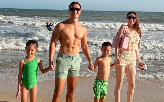 Gia đình Hồ Ngọc Hà những ngày đầu năm mới