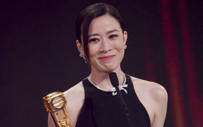 Xúc động lời chia sẻ của Xa Thi Mạn sau đại thắng lịch sử tại TVB