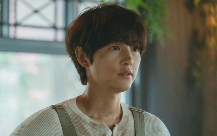 'Hết cứu' Song Joong Ki