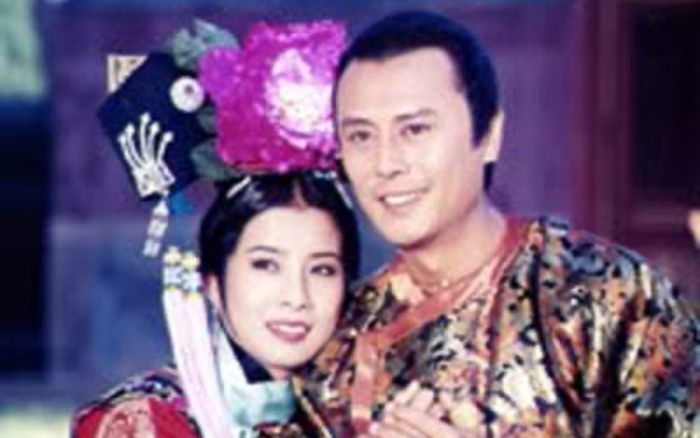 Chuyện tình 'lố bịch' nhất trong phim Quỳnh Dao