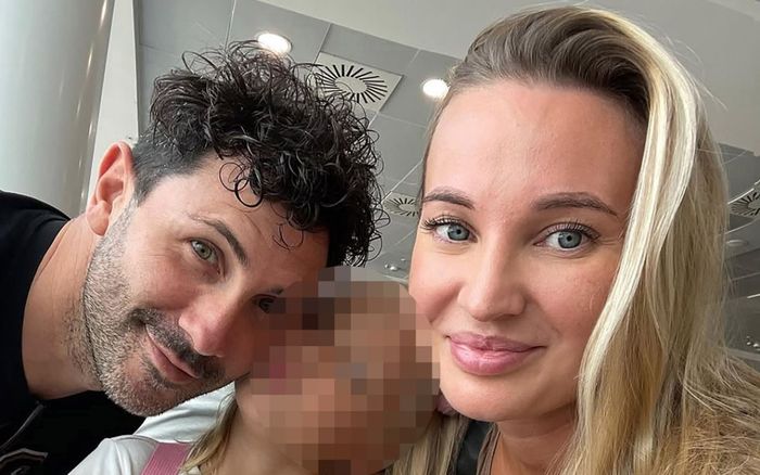 Người phụ nữ chi trả 4.600 bảng Anh để nâng mông và cái kết đầy ám ảnh