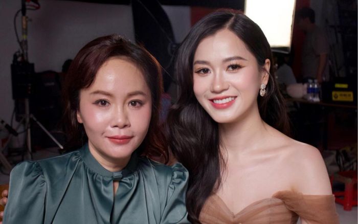 Diễn viên Kim Huyền nhận xét về Lâm Vỹ Dạ đầy ngỡ ngàng