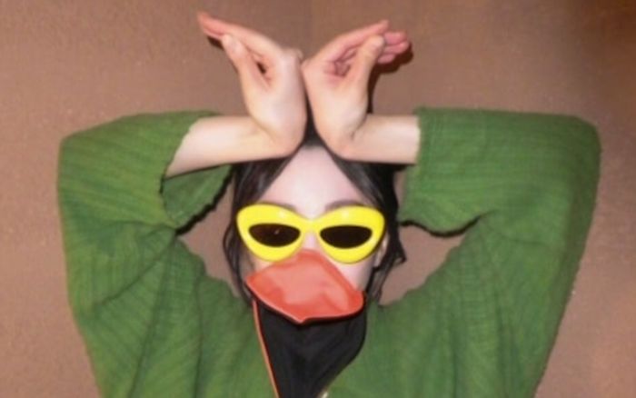 Địch Lệ Nhiệt Ba khiến fan sửng sốt bởi loạt ảnh 'lầy lội'