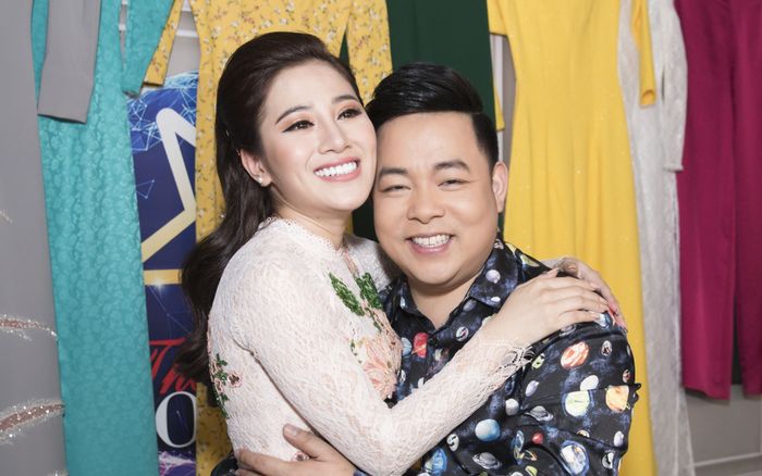 Ngọc nữ bolero 35 tuổi phản ứng chuyện cưới Quang Lê