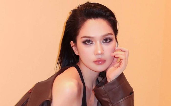 Ngọc Trinh tuyên bố về chuyện độc thân ở tuổi 37