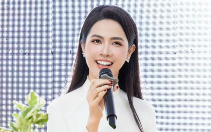 Cuộc sống hiện tại của Phan Thị Mơ sau 8 năm đăng quang hoa hậu