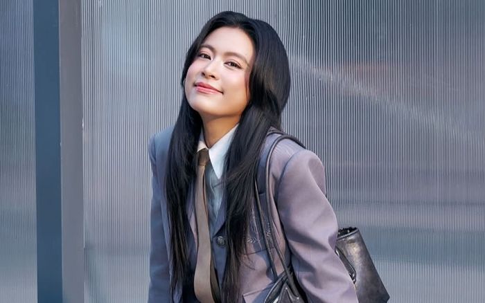 Hoàng Thùy Linh công khai cảm ơn tình yêu