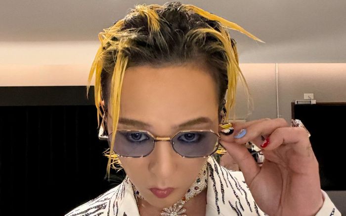 G-Dragon gây sốt với diện mạo lạ lẫm ở tuổi 38