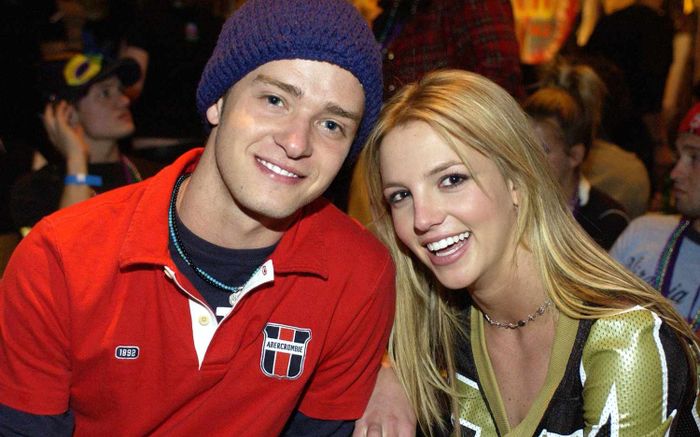 Britney Spears 'tái hợp' tình cũ Justin Timberlake
