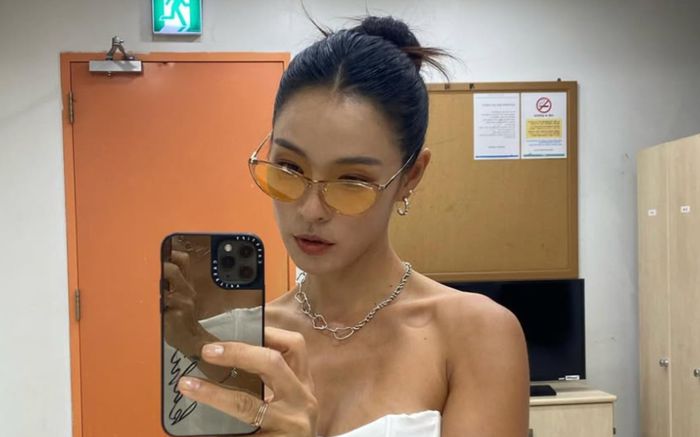 Nhan sắc và vóc dáng gây bất ngờ của nữ thần tượng K-pop ở tuổi 45, đã là mẹ hai con