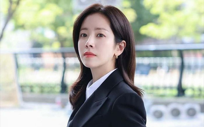Người phụ nữ đe dọa phá hoại phim của Han Ji Min nhận án phạt