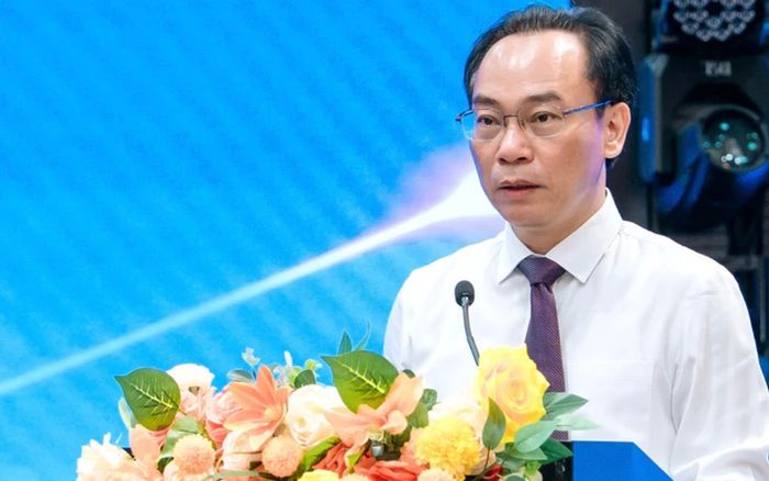 Sinh viên tốt nghiệp xuất sắc quá nhiều, Bộ trưởng đề nghị giảm quy mô tuyển sinh