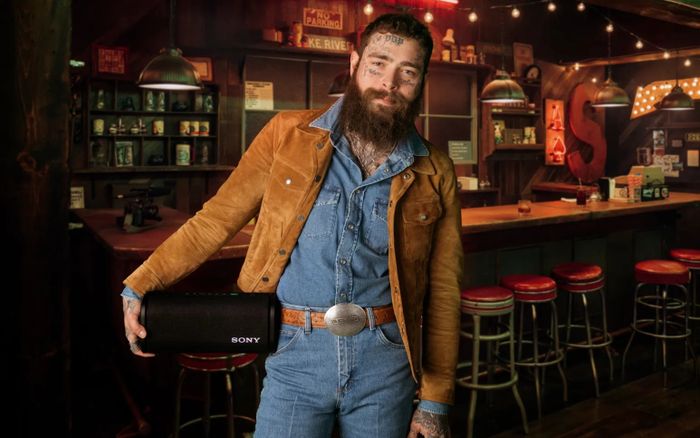 Post Malone xin lỗi khán giả
