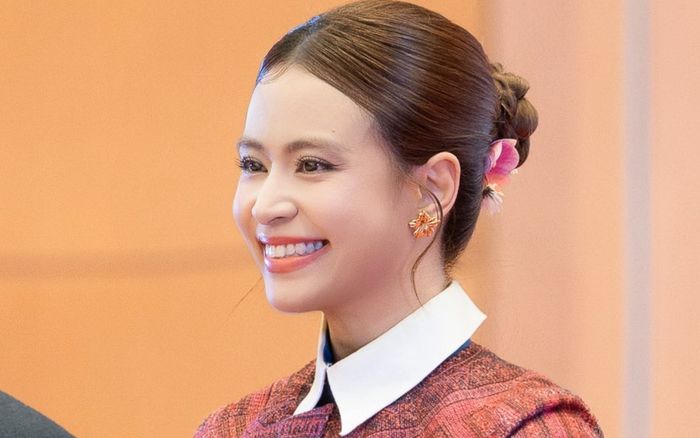 Hoàng Thùy Linh mừng 'đứa con đặc biệt' tròn 7 tuổi