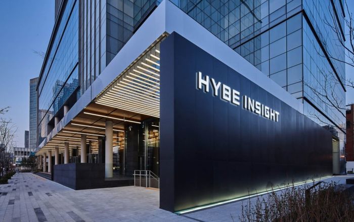 HYBE tăng trưởng mạnh bất chấp khoảng trống của BTS
