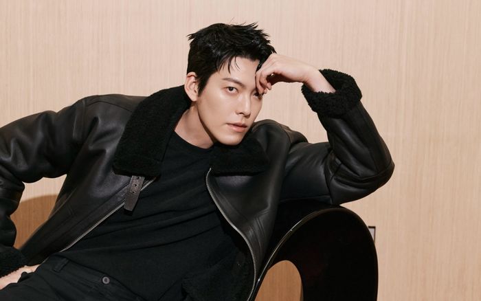 Kim Woo Bin tái xuất sau 4 năm