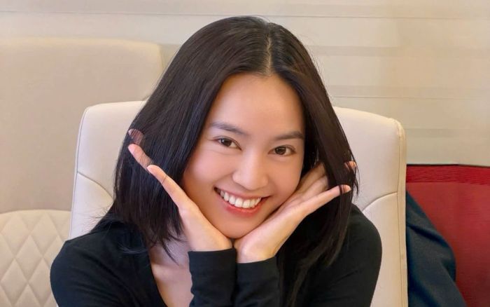 Chàng trai kém 10 tuổi công khai bày tỏ với Ninh Dương Lan Ngọc