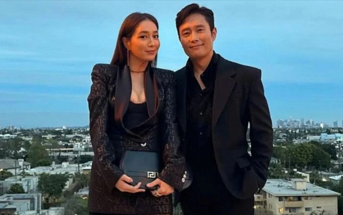 Nữ diễn viên Lee Min Jung tiết lộ bí quyết giữ dáng dù đã trải qua hai lần sinh nở