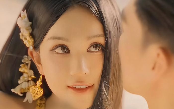 Ngọc Trinh công khai 'đám cưới' với chàng trai kém 8 tuổi