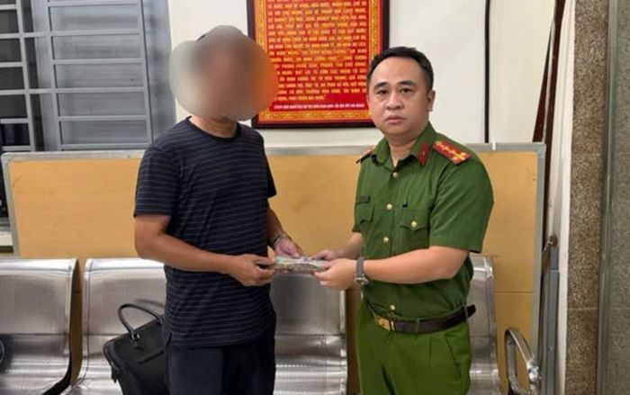 Gần 60 triệu đồng bị bỏ quên ở cây ATM và cái kết bất ngờ