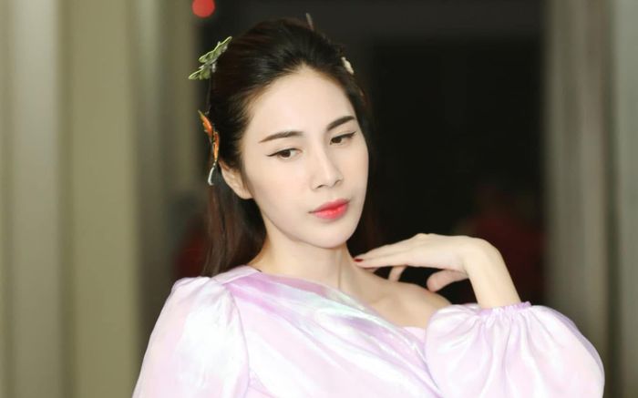 Ca sĩ Thủy Tiên chính thức có tin vui