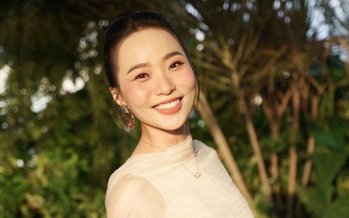 Nhan sắc đời thường của Miss Charm Vietnam 2026