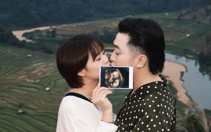 Diễn viên Thu Trang báo tin mang thai
