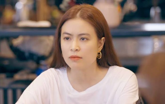 Khán giả quốc tế phản ứng với Hoàng Thùy Linh