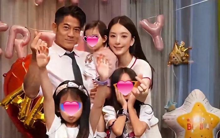 Quách Phú Thành đón sinh nhật bên vợ và 3 con gái
