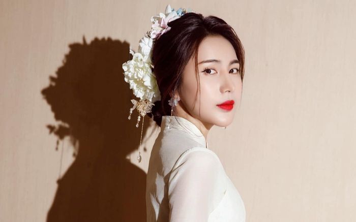 Tiếc cho dang dở của Thủy Tiên ở tuổi 41