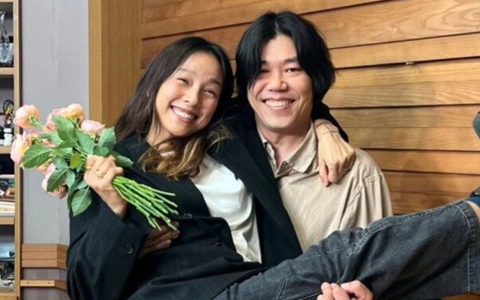 Lee Hyori thay đổi suy nghĩ sau khi chồng gặp vấn đề sức khỏe