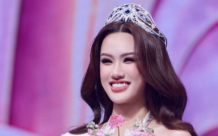 Trịnh Mỹ Anh phản ứng sau khi bị thay thế ở Miss Earth