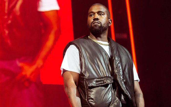 Hai buổi biểu diễn tại Nga của Kanye West bị hủy