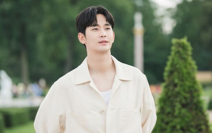 Kim Soo Hyun được hàng nghìn khán giả Philippines chào đón