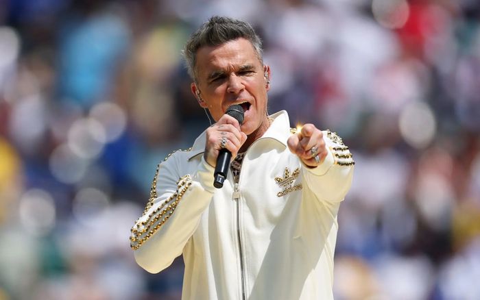 Robbie Williams được vinh danh tại Ngày Album Quốc gia