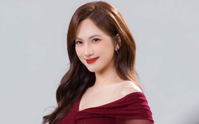 Phương Anh Đào lọt đề cử top 100 gương mặt đẹp nhất thế giới